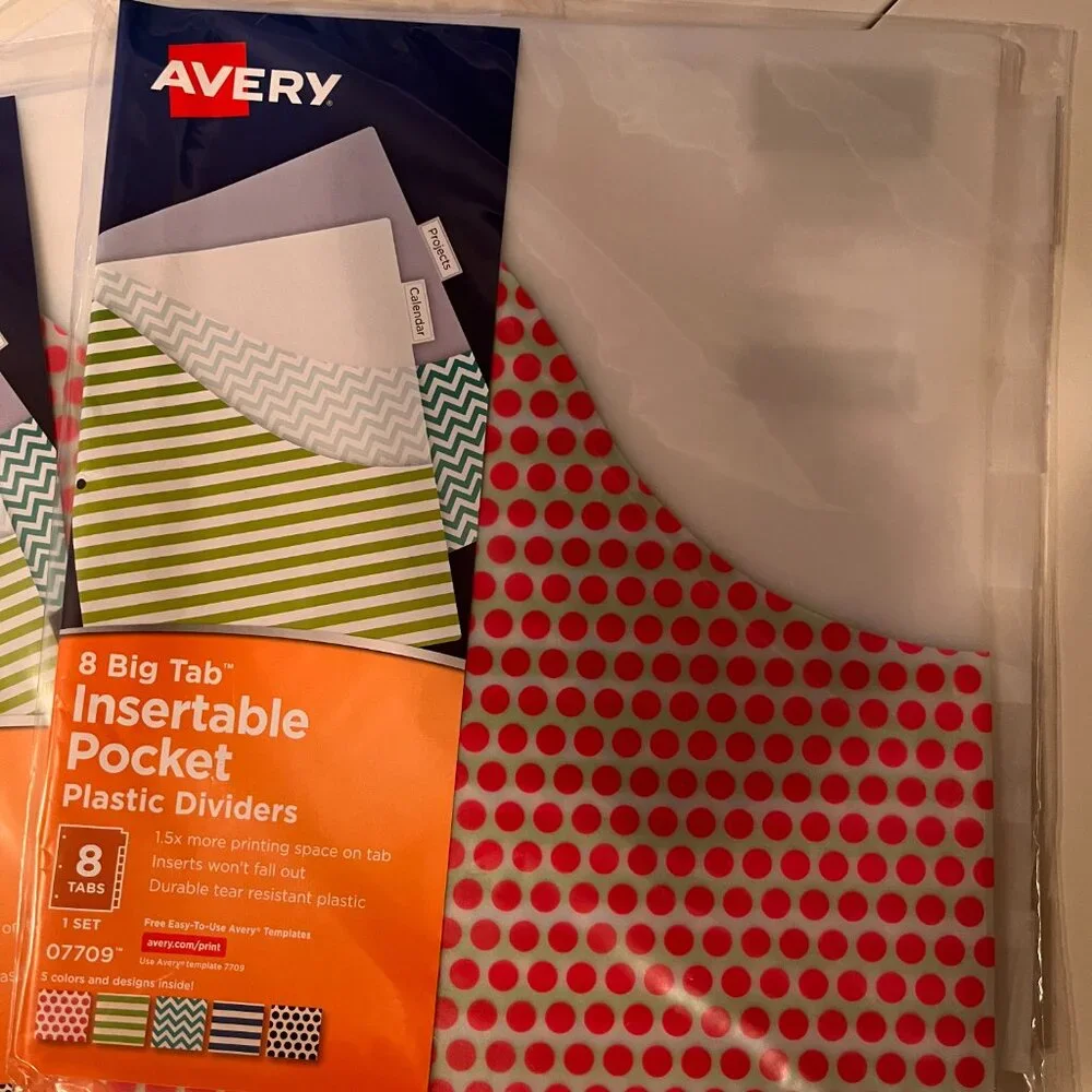 Big Tab Insertable Pocket Plastic Dividers by Avery (5 packs /8 divers per pack)